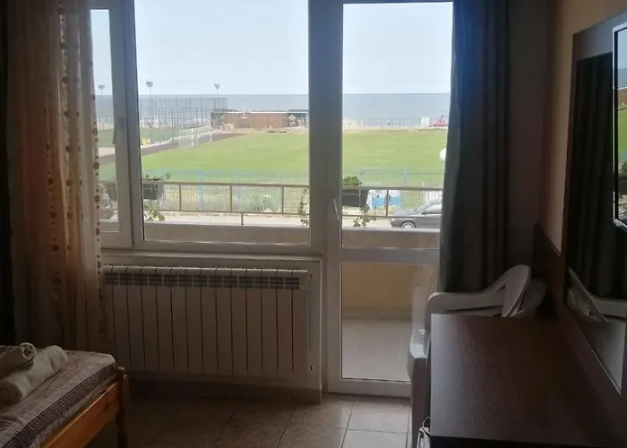 D. Bogdanova 3*